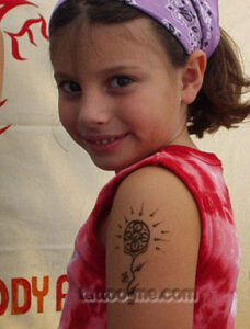 Flower and Vine Henna Tattoos Flower and Vine Henna Tattoos