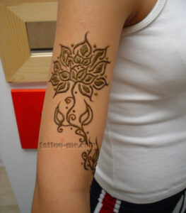 Flower and Vine Henna Tattoos Flower and Vine Henna Tattoos
