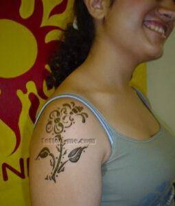 Flower and Vine Henna Tattoos Flower and Vine Henna Tattoos